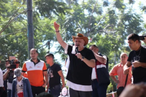 Payo dice que si es Presidente incendiará el Estado y disolverá el Parlamento