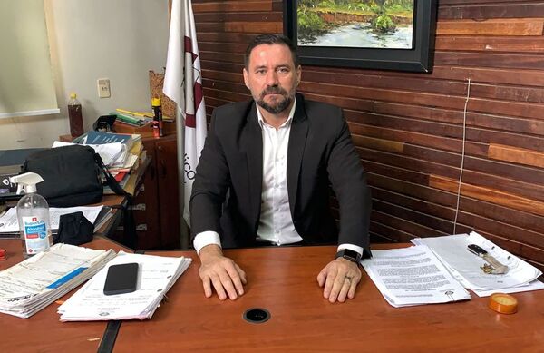 Sigue prófugo el candidato de concertación y dueño del aguantadero de vehículos robados - ADN Digital
