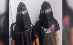 Piden prisión de dos jóvenes que habrían robado a una mujer