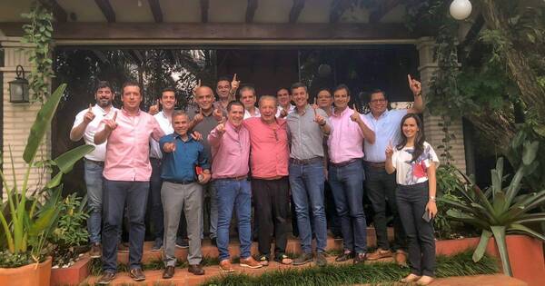 La Nación / Análisis de las elecciones internas de la ANR refuerza el camino a la unidad