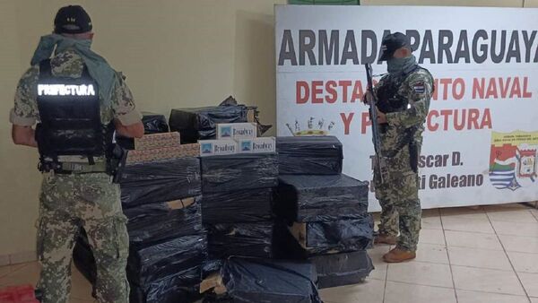 Armada incauta 13.000 cajetillas de cigarrillos en lago Itaipú