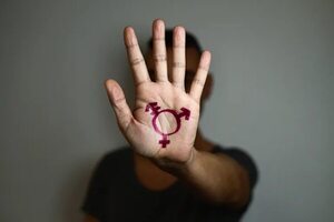 En libertad docente que rechazó los pronombres elegidos por menor transgénero - Mundo - ABC Color