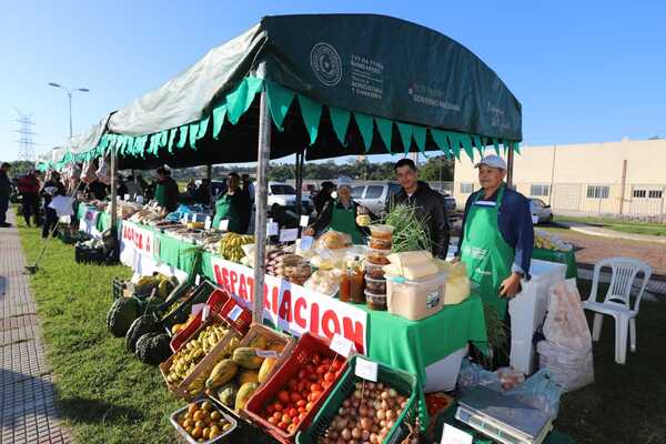 “Fiestas con sabor a campo”: Agricultores realizan feria en la Costanera hasta las 21:00 - trece