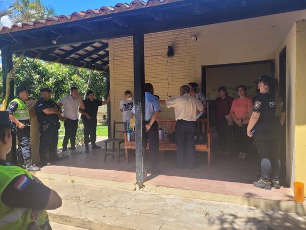 Siete policías detenidos por presunto quebrantamiento del depósito y producción de documentos no auténticos