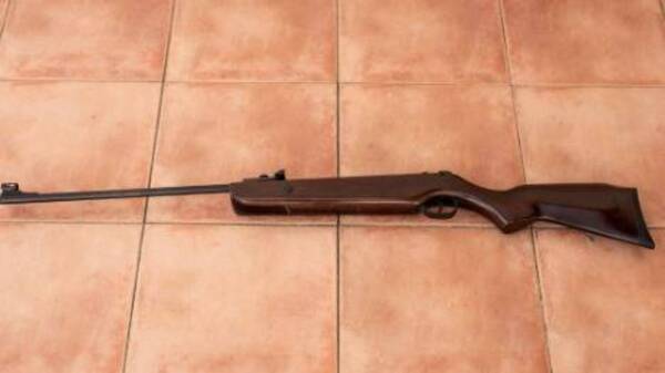 Diario HOY | Niño mató a su hermanito al manipular un arma
