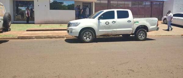 Enfrentamiento a balazos con asaltantes deja a un poli muerto y otro herido