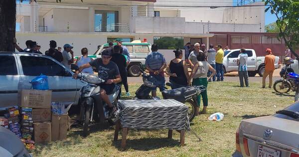 La Nación / Enfrentamiento con asaltantes en PJC deja un policía fallecido y otro herido