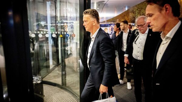 Louis Van Gaal cierra otra etapa como DT de Países Bajos