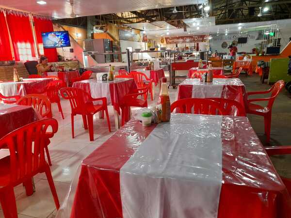 Comedores reciben pedidos por fin de año