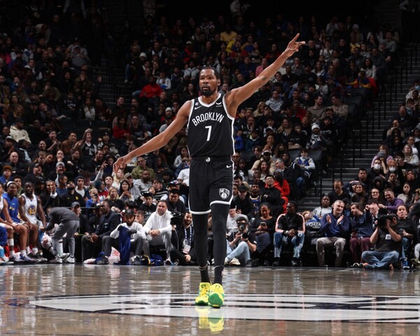 Diario HOY | Warriors se llevan otra paliza ante Nets y siguen en picada en la NBA