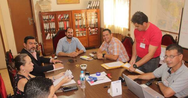 La Nación / TEP de la ANR culminó con juzgamiento de actas pertenecientes a capital