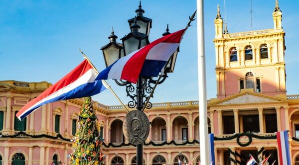 Decretan asueto para funcionarios públicos desde el mediodía de este viernes - Noticiero Paraguay