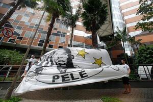 Diario HOY | Pelé pasará Navidad en el hospital en compañía de sus hijos