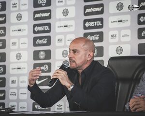 Levantan sanción de FIFA para Olimpia y podrá contratar para el 2023 - Unicanal