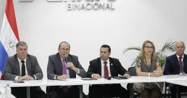 La Nación / “Itaipú no tiene tarifa para el 2023″, dijo director paraguayo ante reducción anunciada por Brasil