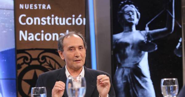 La Nación / “Cuando se convoca a una reforma constituyente se puede cambiar toda la Constitución”, refiere senador