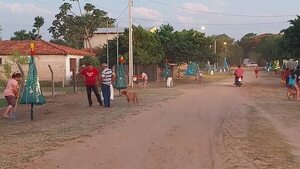 Vecinos dieron vida a la cuadra con pesebre, luces y adornos navideños - Nacionales - ABC Color