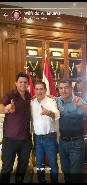 Foto de Wilfrido Villanueva con Horacio Cartes sería un claro mensaje para Juancho Acosta
