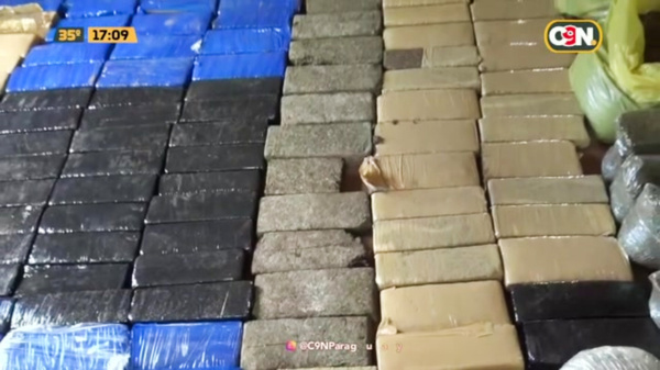Descubrieron un depósito de marihuana en Presidente Franco - C9N