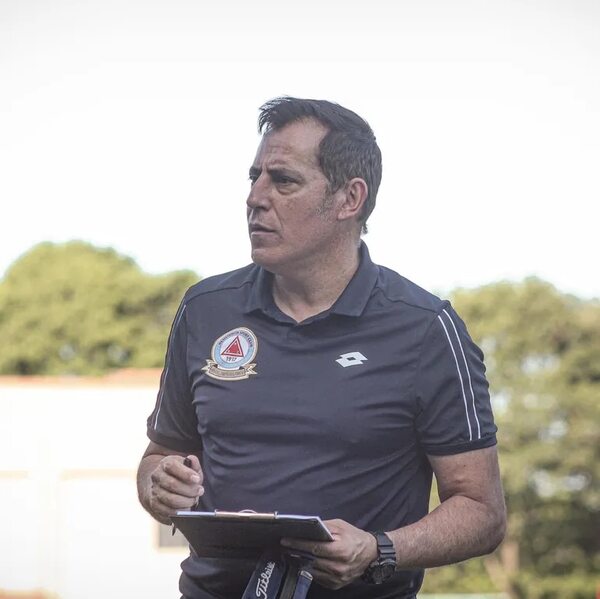 Resistencia: Los Benítez, de Dos Bocas al Bajo - Fútbol - ABC Color