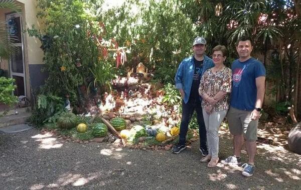 Tradicional pesebre de más de 60 años abre sus puertas al público en Coronel Oviedo – Prensa 5