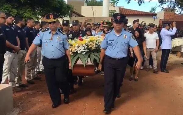 Con honores despiden a policía caído en Pedro Juan Caballero – Prensa 5