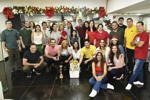 La Navidad inspira y une en armonía - Negocios - ABC Color
