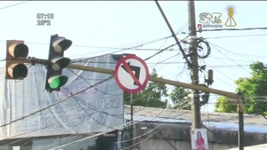 Acceso sur y Zavala Cué: Prohibido girar a la izquierda - SNT