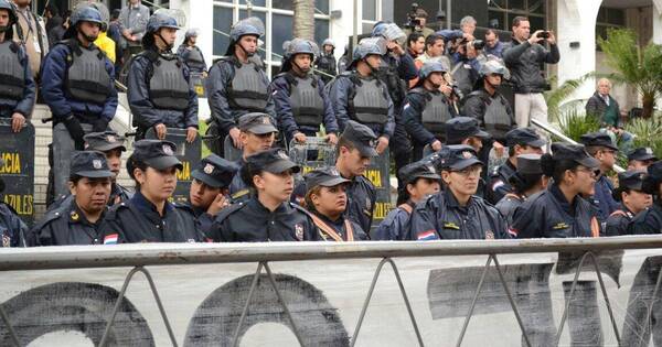 La Nación / Desafíos del próximo gobierno: “Lograr que la Policía sea garante de la seguridad ciudadana”