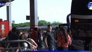 Intenso movimiento en la Estación de Buses de Asunción - Paraguaype.com