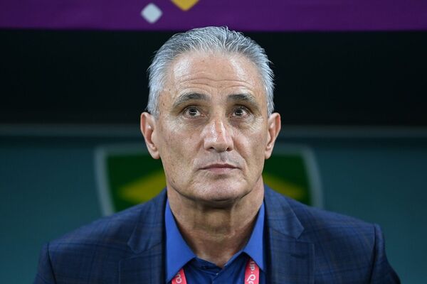 Asaltan a Tite en una playa de Brasil | 1000 Noticias