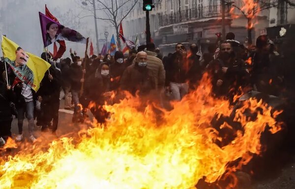 El autor del tiroteo en Francia confiesa su racismo y prosiguen los disturbios en París - Mundo - ABC Color