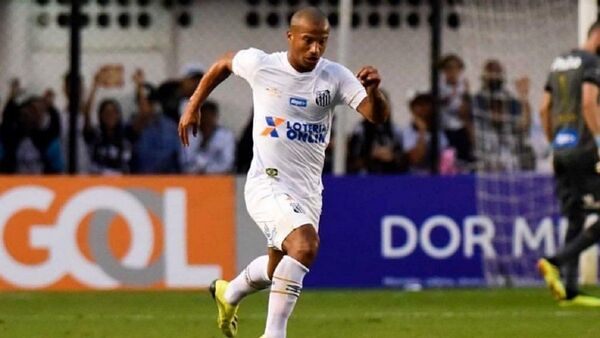 Carlos Sánchez pasará por nuevos exámenes cardíacos
