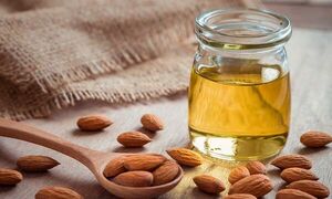 Conocé todos los beneficios del aceite de almendras en la piel y cabello