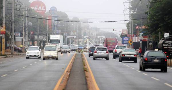 La Nación / Prohíben giro a la izquierda en intersección de Acceso Sur y Zavala Cué