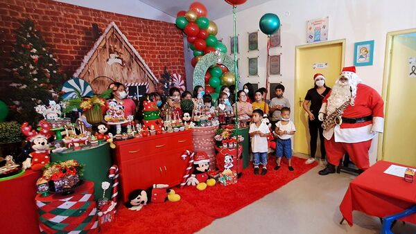 Magia de la Navidad llega a los hospitales con gestos solidarios