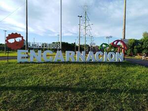Registran intenso movimiento en Encarnación - Posadas - ADN Digital