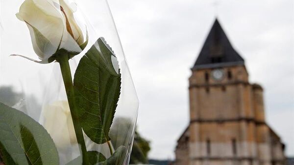 Asesino en París quiso matar a la mayor cantidad de inmigrantes