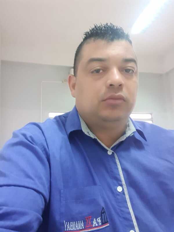 Miguel Villagra: Que estos días de fiesta, sean portadores de paz y mucha prosperidad. ¡Feliz Navidad!"