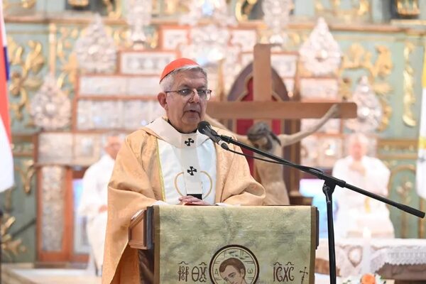 Misa de Navidad: hay gran carencia de paz, dijo monseñor Valenzuela - Nacionales - ABC Color