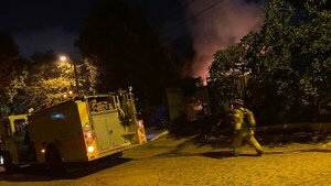 Se incendia vivienda y presumen que fue por luces navideñas