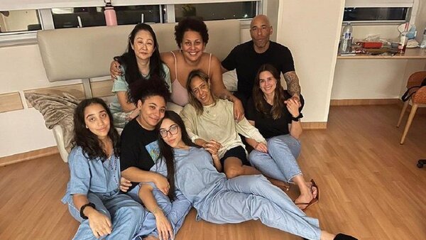 "Casi toda" la familia de Pelé pasó la noche de Navidad en el hospital