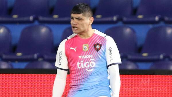Aquino ya es de Banfield, asegura un periodista curepa