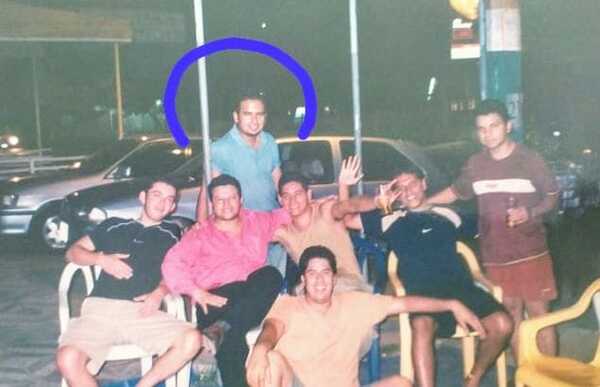 Felicidades Dr. Adrián de parte de tus amigos y tu hermano de siempre MCD