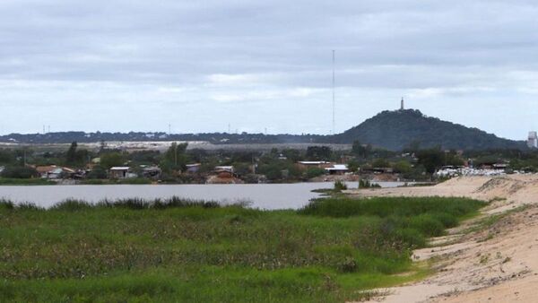 Prosigue proyecto para saneamiento de la laguna Yrupé en el Bañado