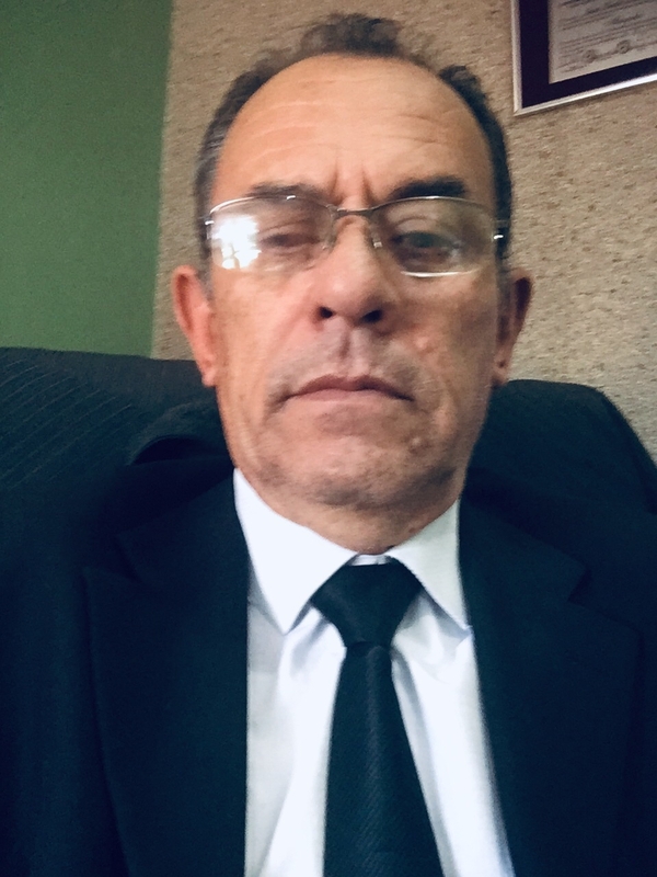 Abg. Fernando Aguilera: "Que la temporada navideña solo traiga felicidad y alegría para ti y tu familia".