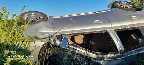 Conductor de un automóvil muere tras vuelco en San Alfredo
