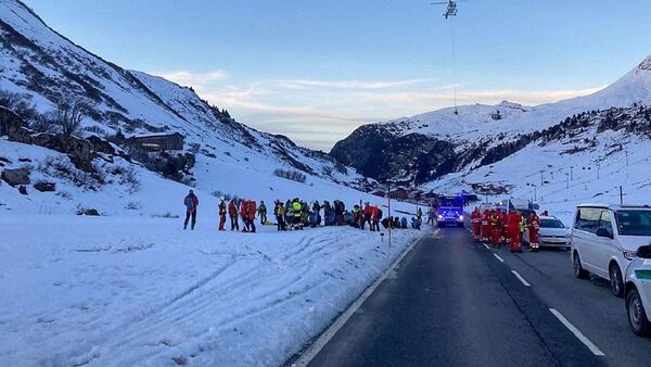 Localizadas vivas 8 de las 10 personas desaparecidas por avalancha en Austria
