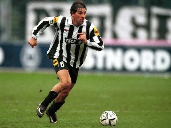 Muere Fabián O’Neill a los 49 años - Fútbol Internacional - ABC Color