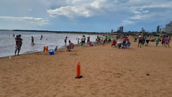 Aplacan el calor en las playas luego de festejos de Nochebuena y Navidad - Nacionales - ABC Color